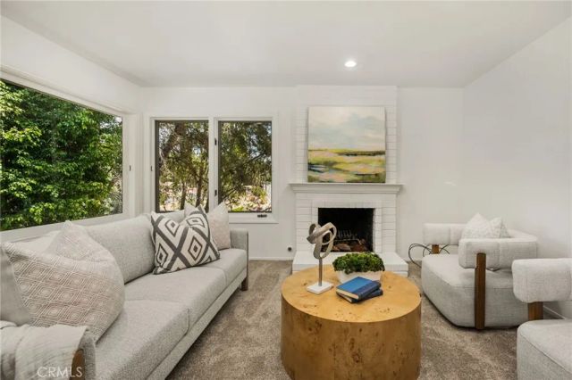 1281 Country Hills, North Tustin, CA 92705
