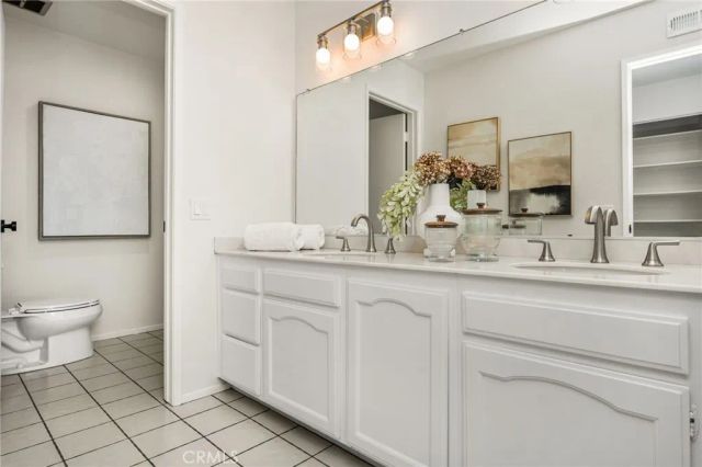 1281 Country Hills, North Tustin, CA 92705