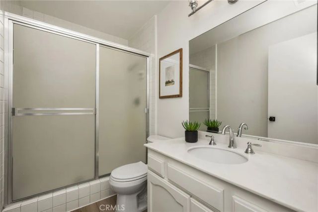 1281 Country Hills, North Tustin, CA 92705
