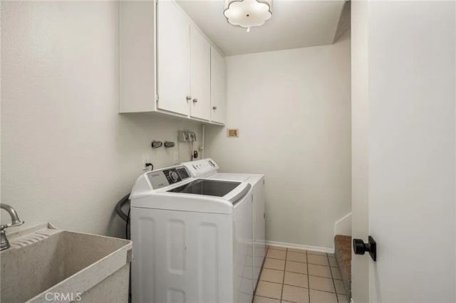 1281 Country Hills, North Tustin, CA 92705