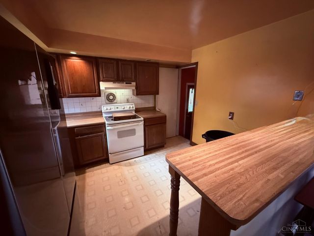 784 Woodyhill Drive, Delhi Twp, OH 45238