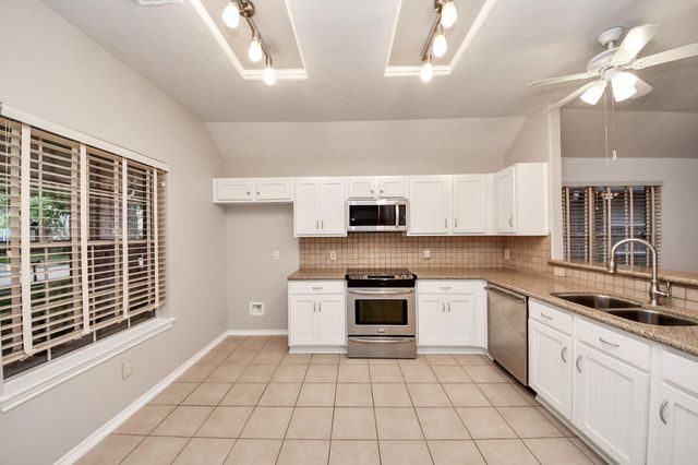 15403 Court Green Trail, Cypress, TX 77433