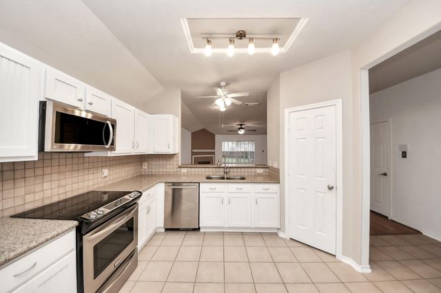 15403 Court Green Trail, Cypress, TX 77433