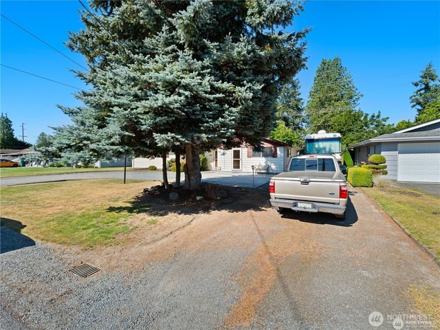 1205 S Walnut Street, Burlington, WA 98233