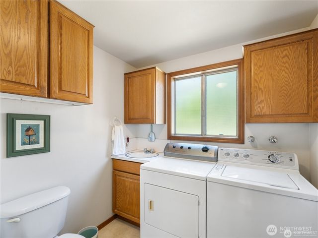 1205 S Walnut Street, Burlington, WA 98233