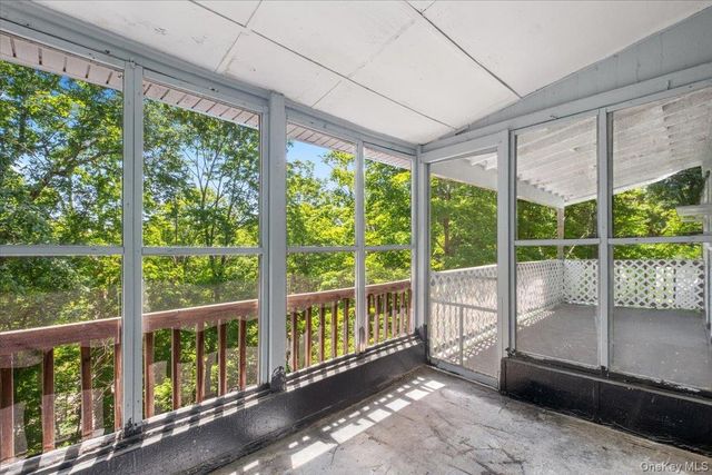 361 Lake Drive, Lake Peekskill, NY 10537