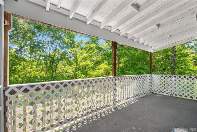 361 Lake Drive, Lake Peekskill, NY 10537
