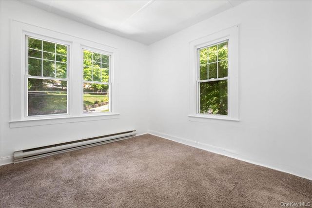 361 Lake Drive, Lake Peekskill, NY 10537