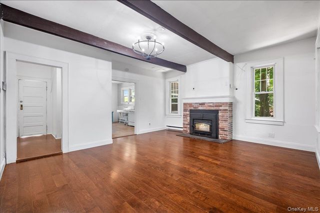 361 Lake Drive, Lake Peekskill, NY 10537