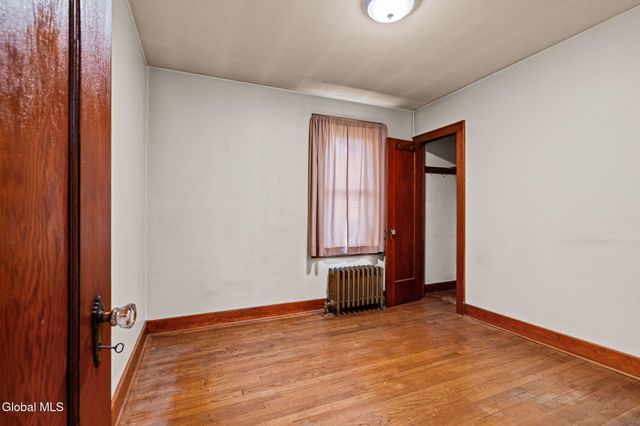 3041 Hamburg Street, Rotterdam, NY 12303