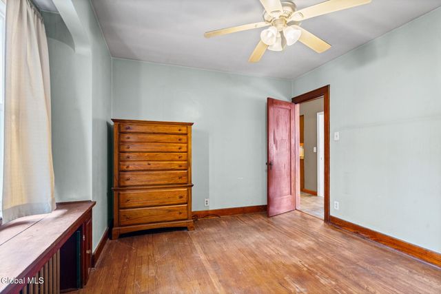 3041 Hamburg Street, Rotterdam, NY 12303