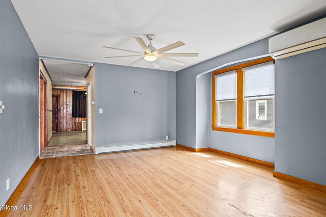3041 Hamburg Street, Rotterdam, NY 12303
