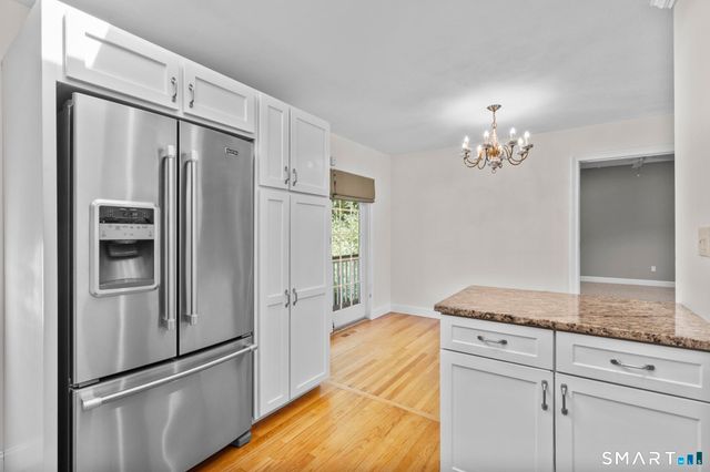 7 Winthrop Drive, Shelton, CT 06484