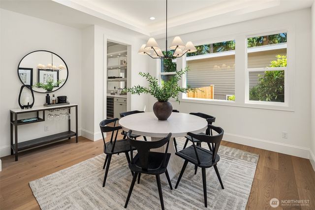550 166th Avenue NE, Bellevue, WA 98008
