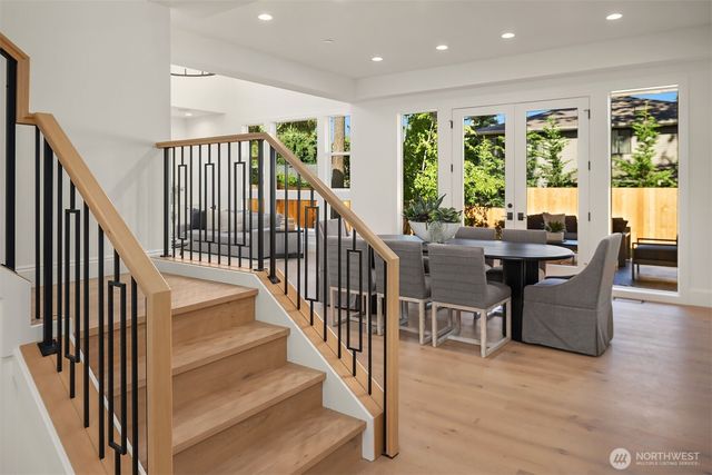 550 166th Avenue NE, Bellevue, WA 98008