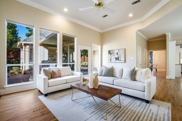 18727 Mapletree Lane, Dallas, TX 75252