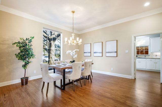 18727 Mapletree Lane, Dallas, TX 75252