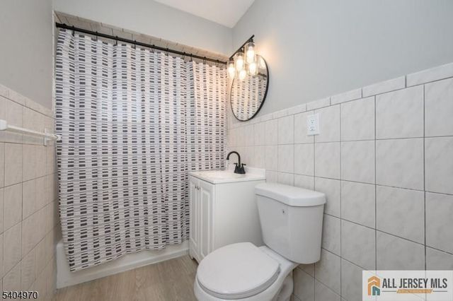 118 Colonia Boulevard, Rahway, NJ 07065