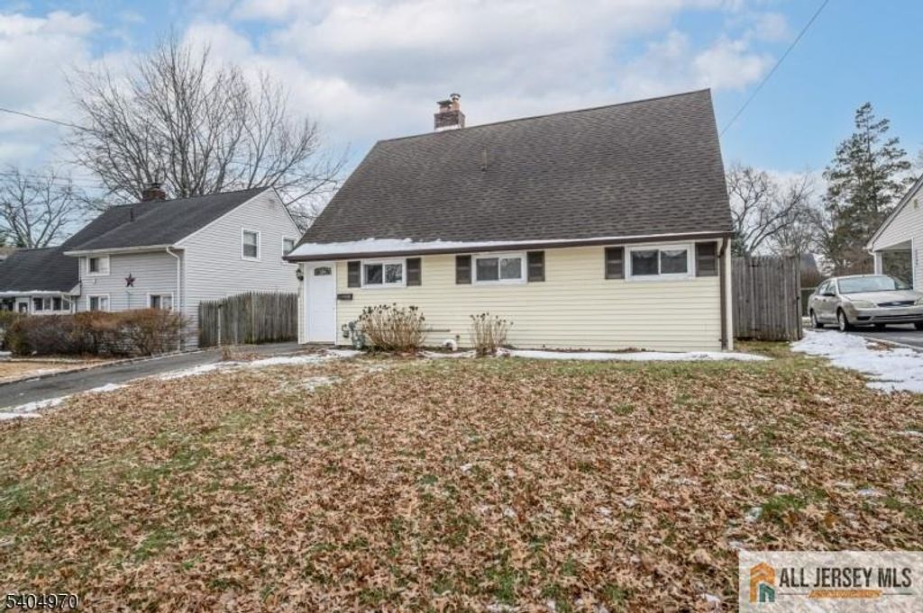 118 Colonia Boulevard, Rahway, NJ 07065