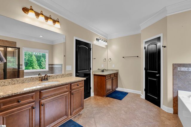 5 Bellagio Way, Greer, SC 29651