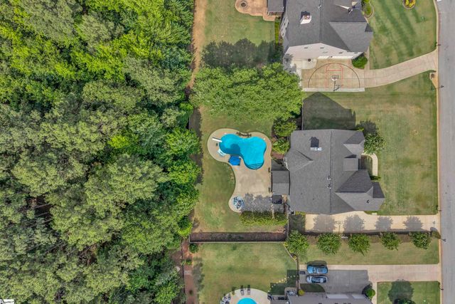 5 Bellagio Way, Greer, SC 29651