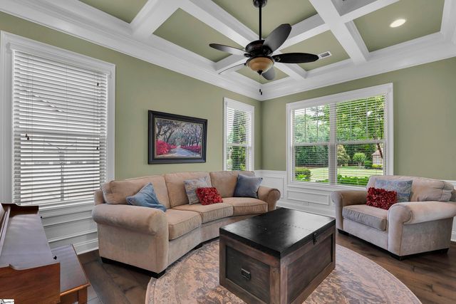 5 Bellagio Way, Greer, SC 29651