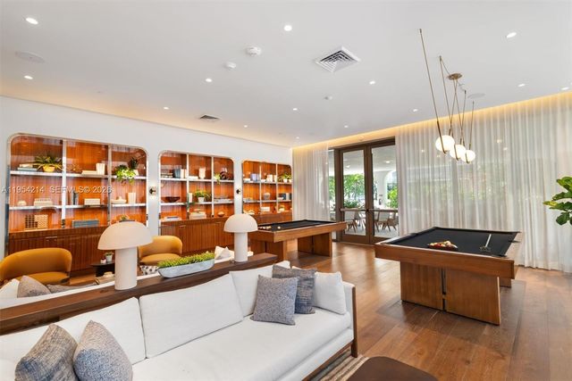 2678 Tigertail Ave 1609, Miami, FL 33133