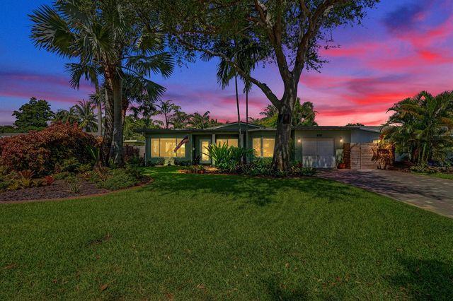 4781 NE 16th Avenue, Oakland Park, FL 33334