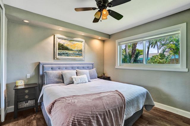 4781 NE 16th Avenue, Oakland Park, FL 33334