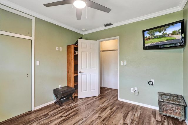 4781 NE 16th Avenue, Oakland Park, FL 33334