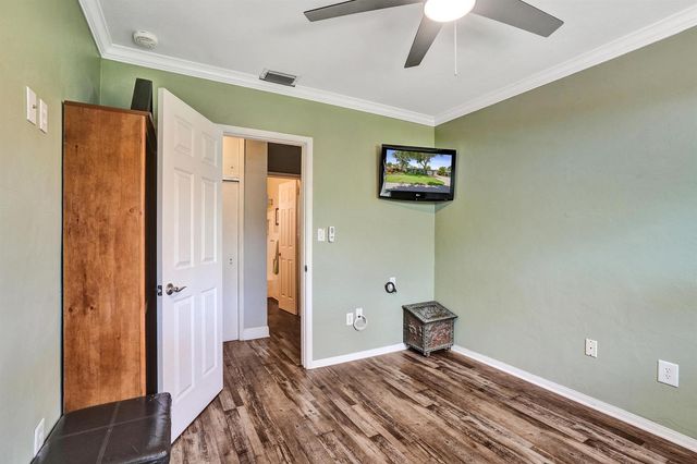 4781 NE 16th Avenue, Oakland Park, FL 33334