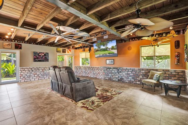 4781 NE 16th Avenue, Oakland Park, FL 33334
