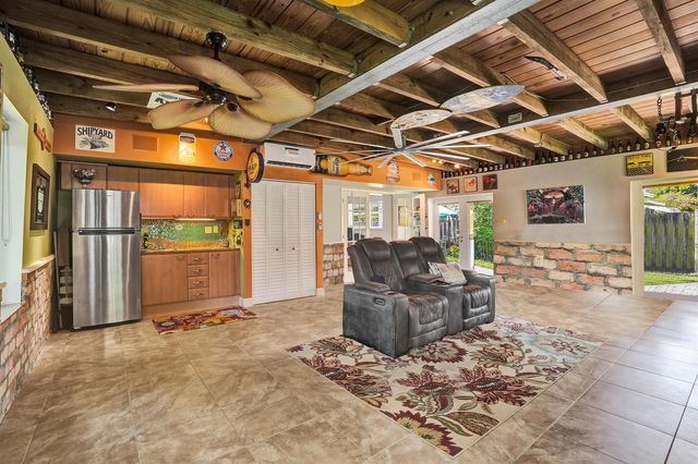 4781 NE 16th Avenue, Oakland Park, FL 33334