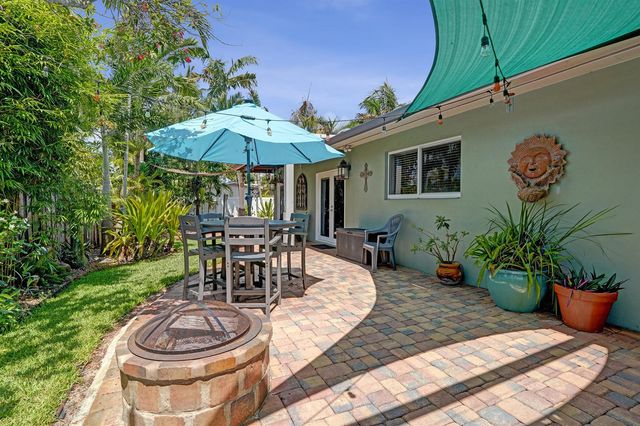 4781 NE 16th Avenue, Oakland Park, FL 33334