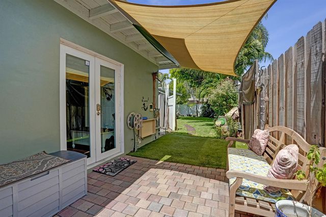 4781 NE 16th Avenue, Oakland Park, FL 33334