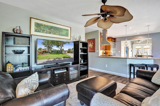 4781 NE 16th Avenue, Oakland Park, FL 33334