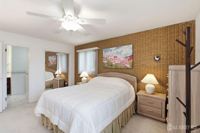 10 Tyroler Court, Edison, NJ 08820
