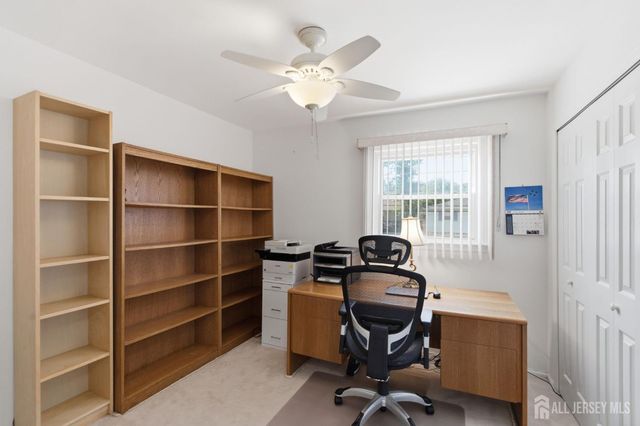 10 Tyroler Court, Edison, NJ 08820