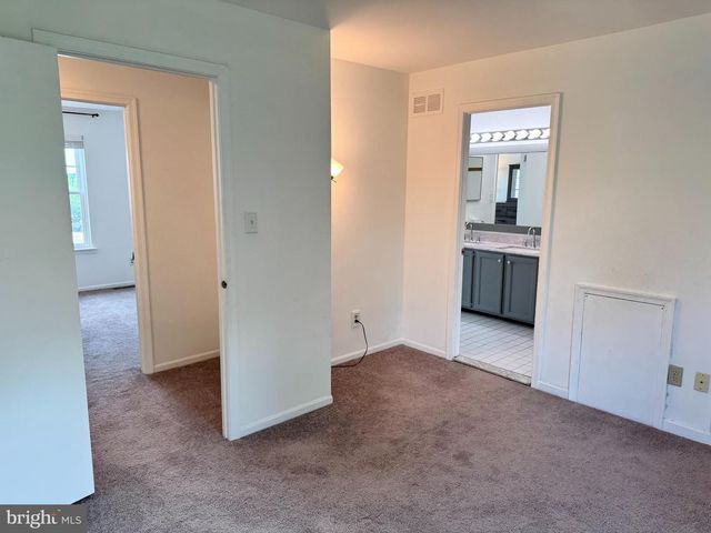 2371 NORRINGTON DR, West Norriton, PA 19403