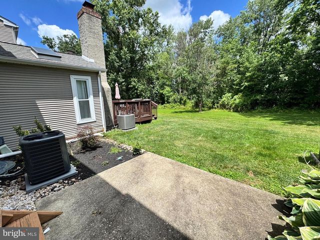 2371 NORRINGTON DR, West Norriton, PA 19403