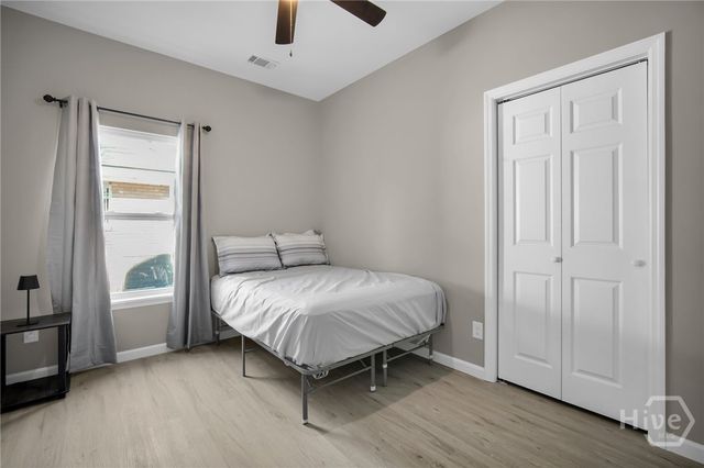 11 E Fairmont Avenue, Savannah, GA 31406