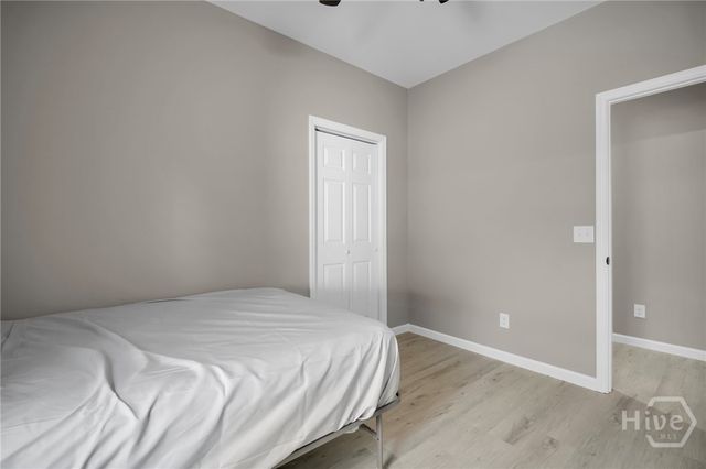11 E Fairmont Avenue, Savannah, GA 31406