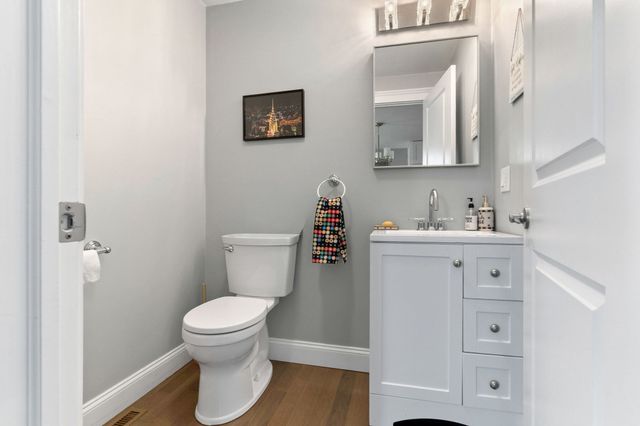 87 Bridge St 2, Salem, MA 01970