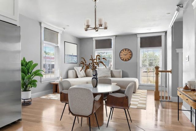 87 Bridge St 2, Salem, MA 01970
