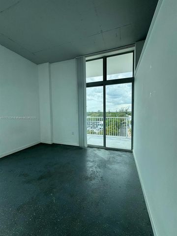 2100 Van Buren St 503, Hollywood, FL 33020
