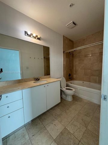 2100 Van Buren St 503, Hollywood, FL 33020