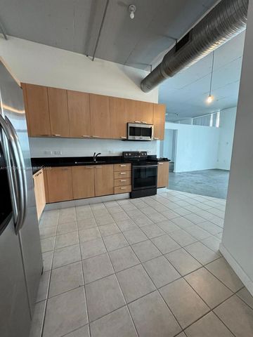 2100 Van Buren St 503, Hollywood, FL 33020