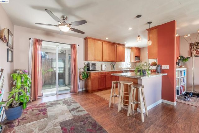 1218 Ottawa Ave, San Leandro, CA 94579