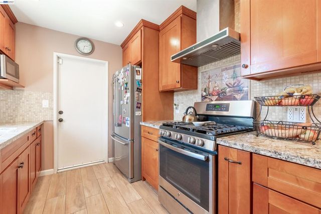 1218 Ottawa Ave, San Leandro, CA 94579