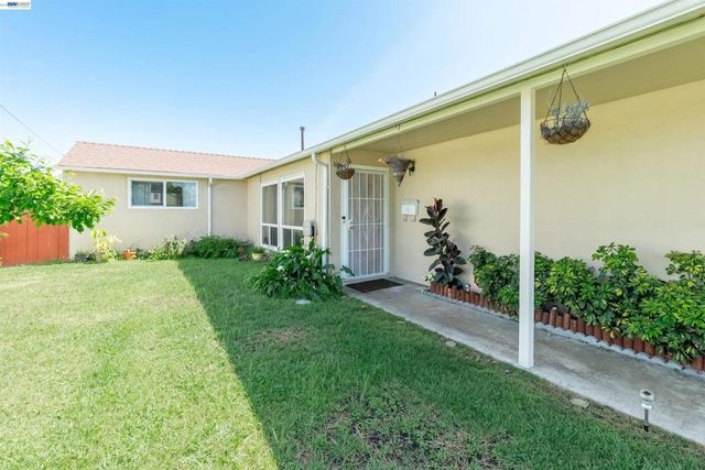 1218 Ottawa Ave, San Leandro, CA 94579